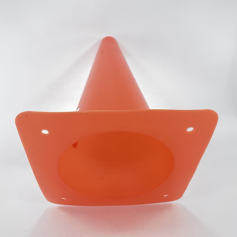 CONO DE ENTRENAM. 30CM.