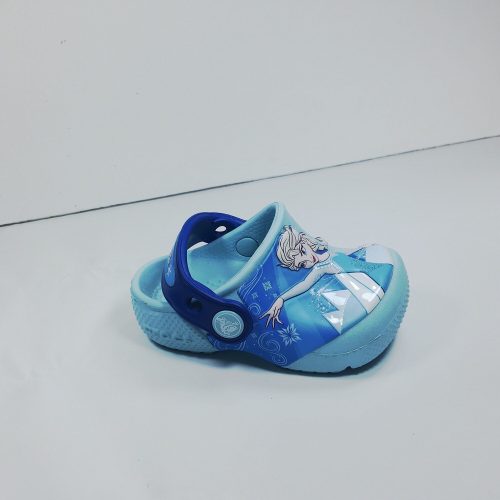 Calzado verano CROCS FUN FROZEN ICE BLUE/18