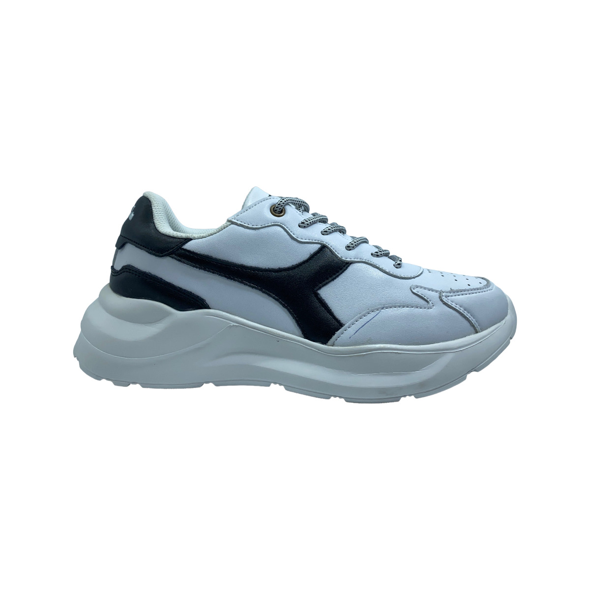 Zapatilla urbano HERI CUERO BL-