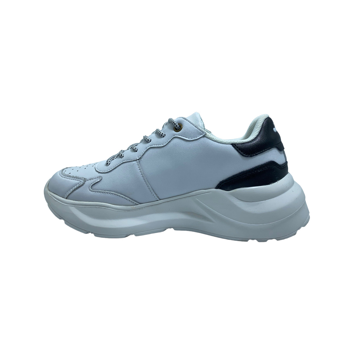 Zapatilla urbano HERI CUERO BL-