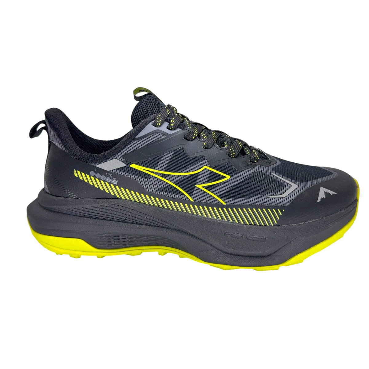 Zapatilla trekking RESISTENZA 