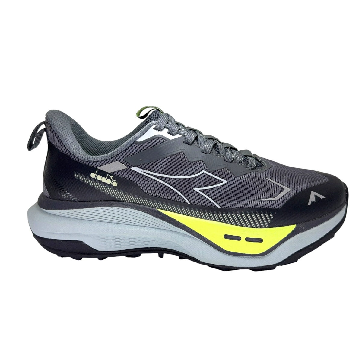 Zapatilla trekking RESISTENZA CHARCOL