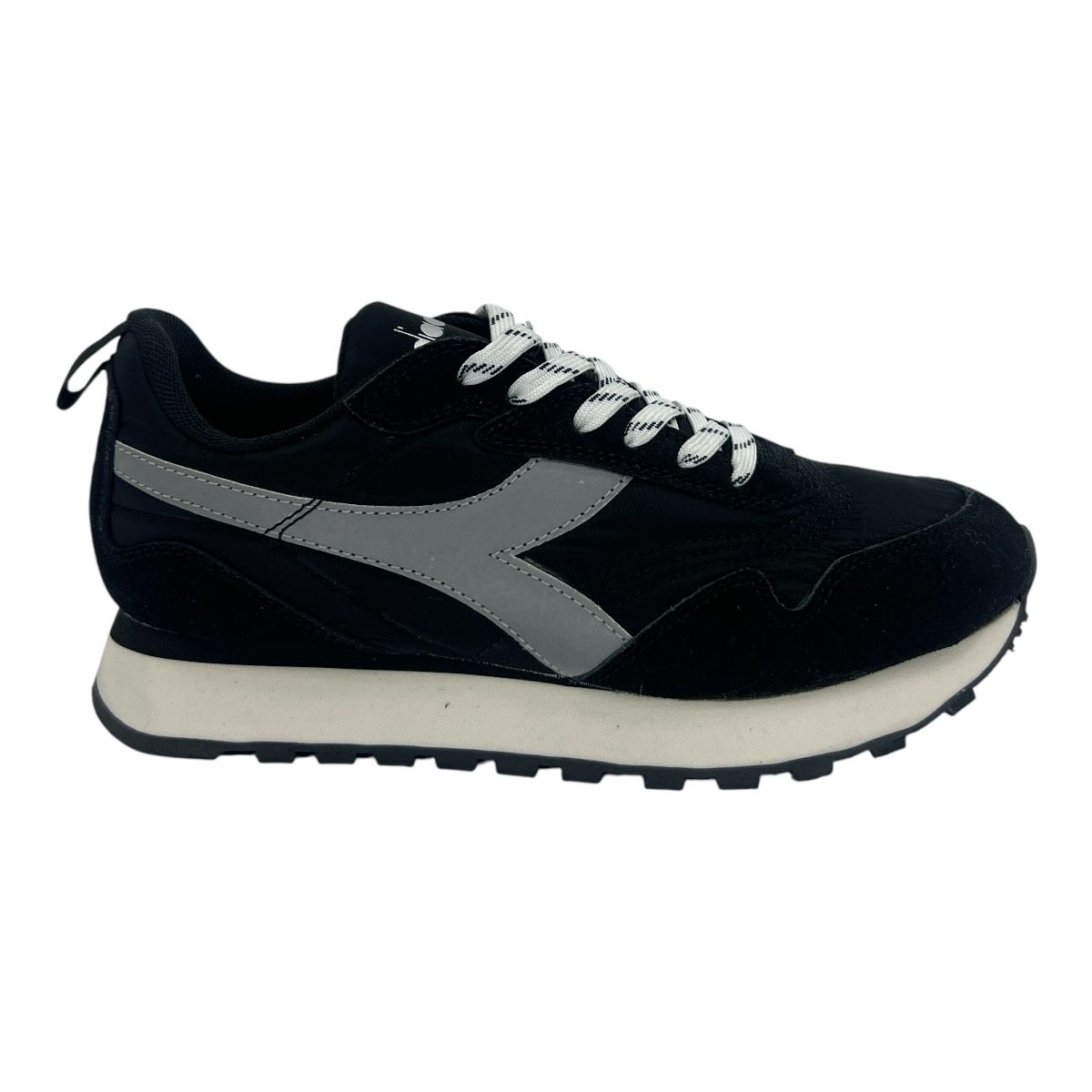 Zapatilla urbano PRATO KMS2082 PLATA