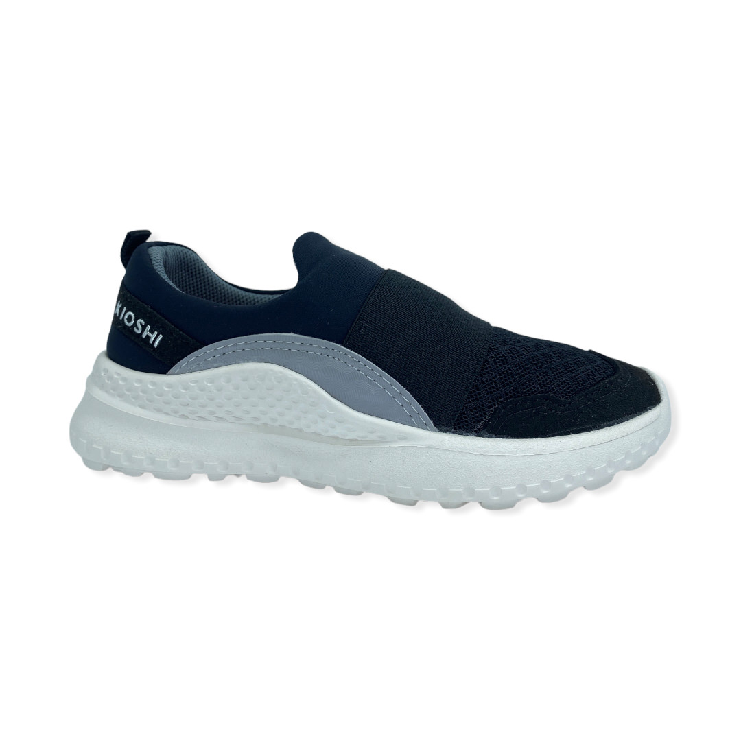 Zapatilla urbano AKKO STRETCH  GRIS