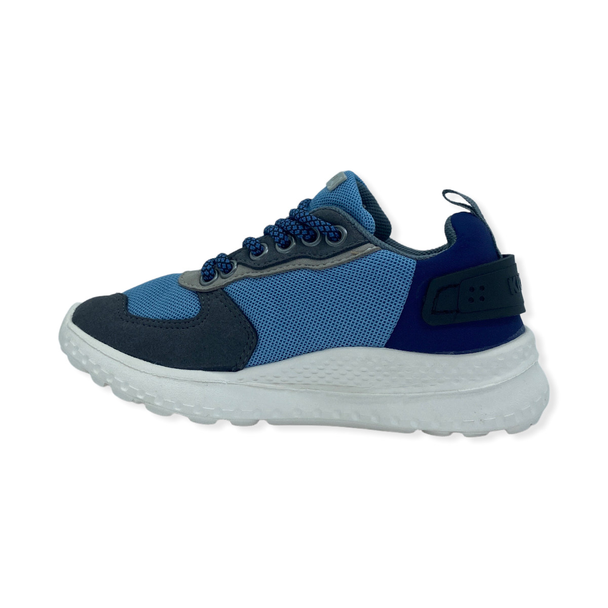 Zapatilla urbano YUKE AZUL