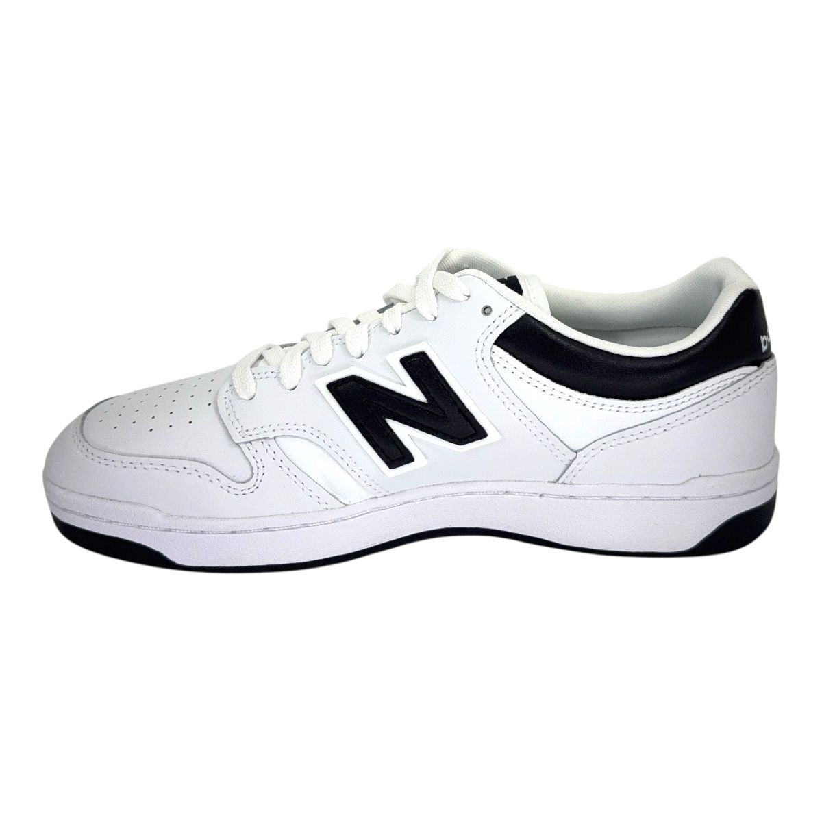 Zapatilla urbano BB480LBK BLNG