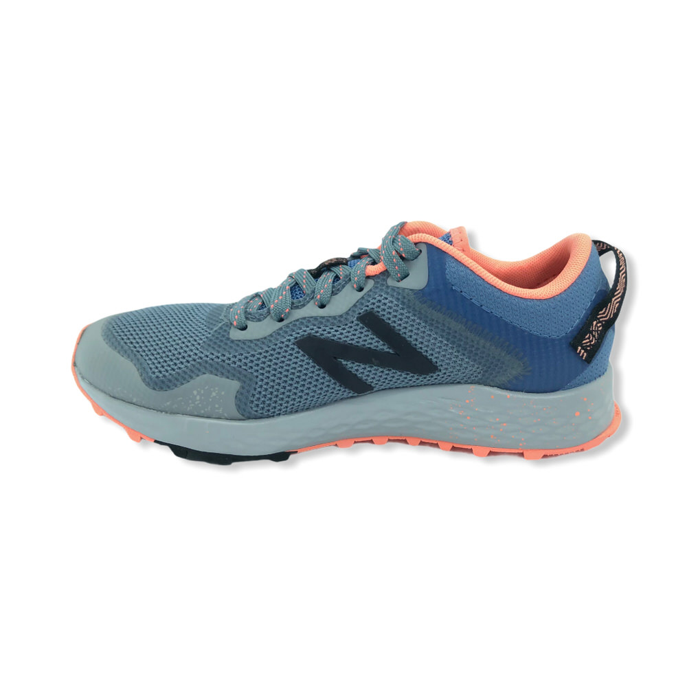 Zapatilla running WTARISCG RUNNING GRIS NAR
