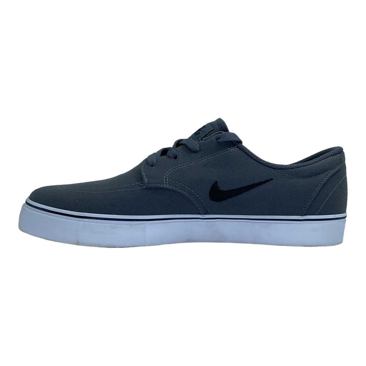 Zapatilla urbano SB CLUTCH DARK GREY/17