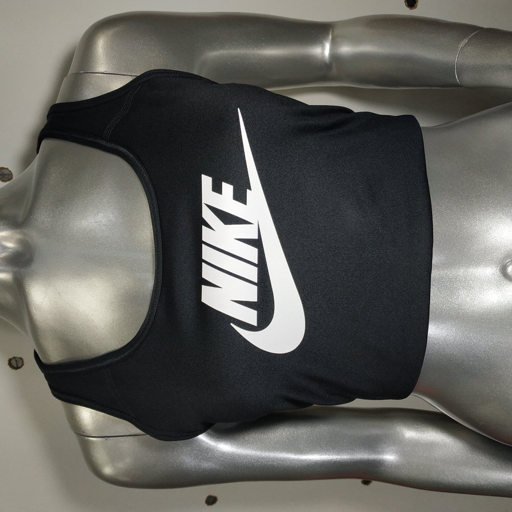 TOP NIKE /20