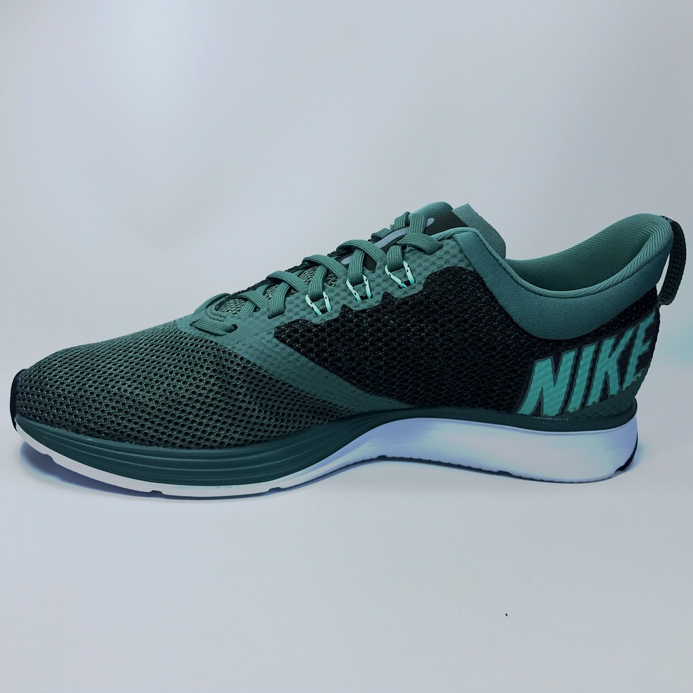 Zapatilla running ZOOM STRIKE CLAY GREEN/EMERALD/18