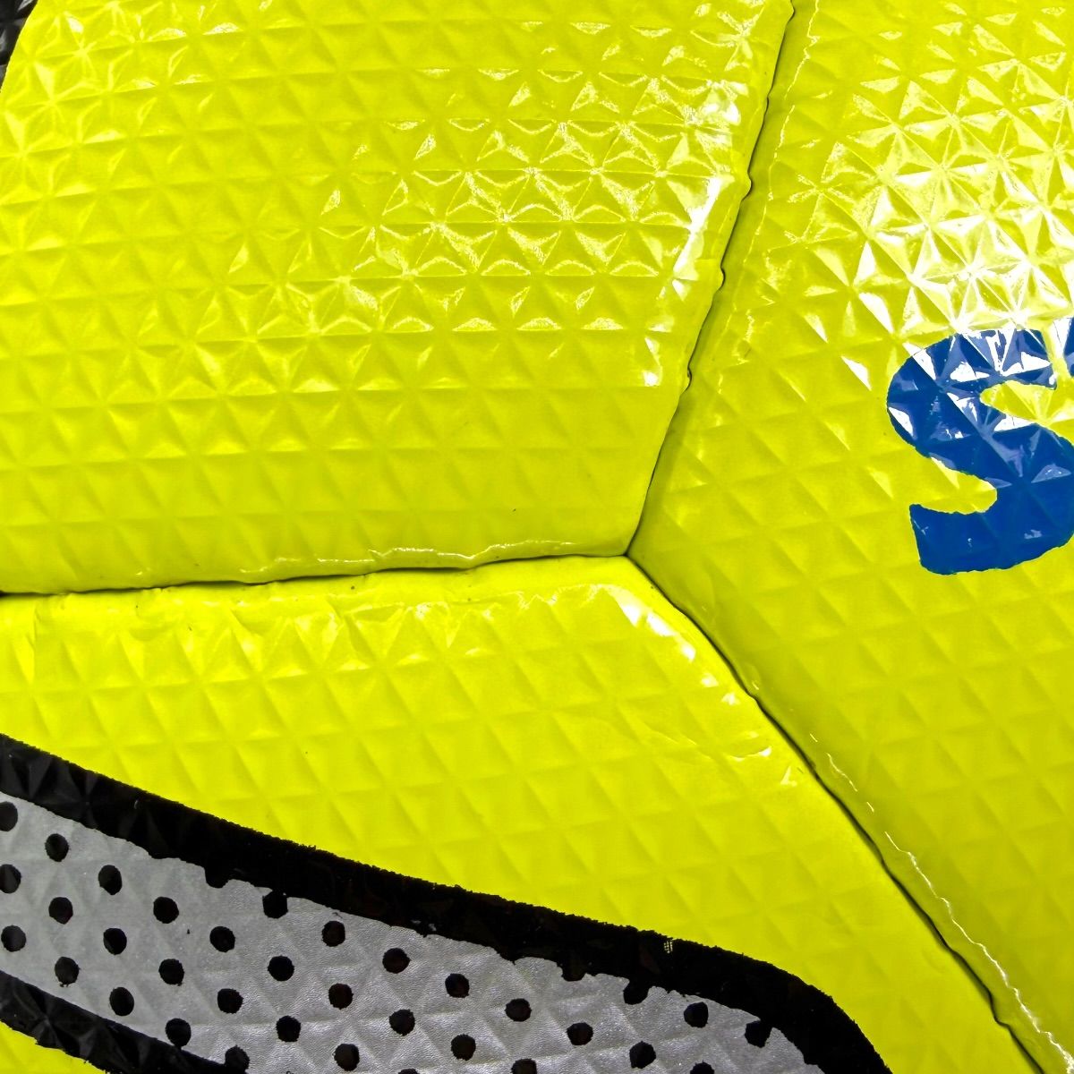 FUTBOOL LIBERO AMARILLA